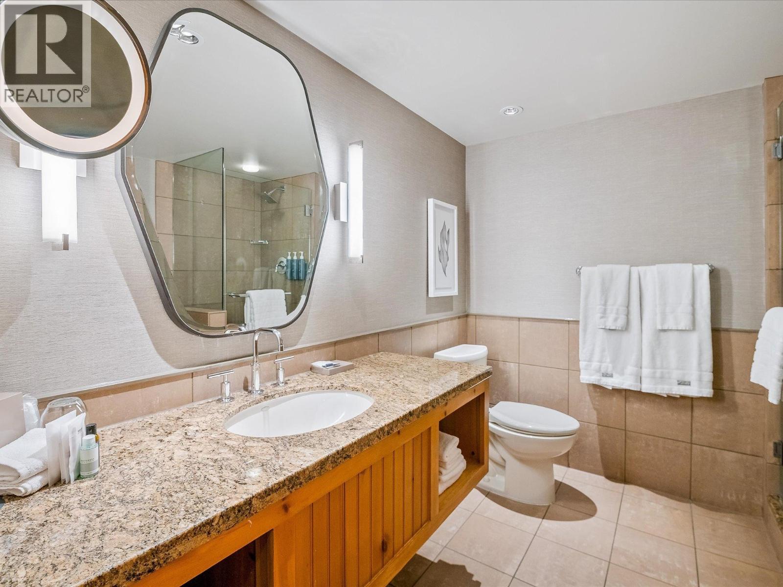 679 4090 Whistler Way, Whistler, British Columbia  V8E 1J3 - Photo 13 - R3060658