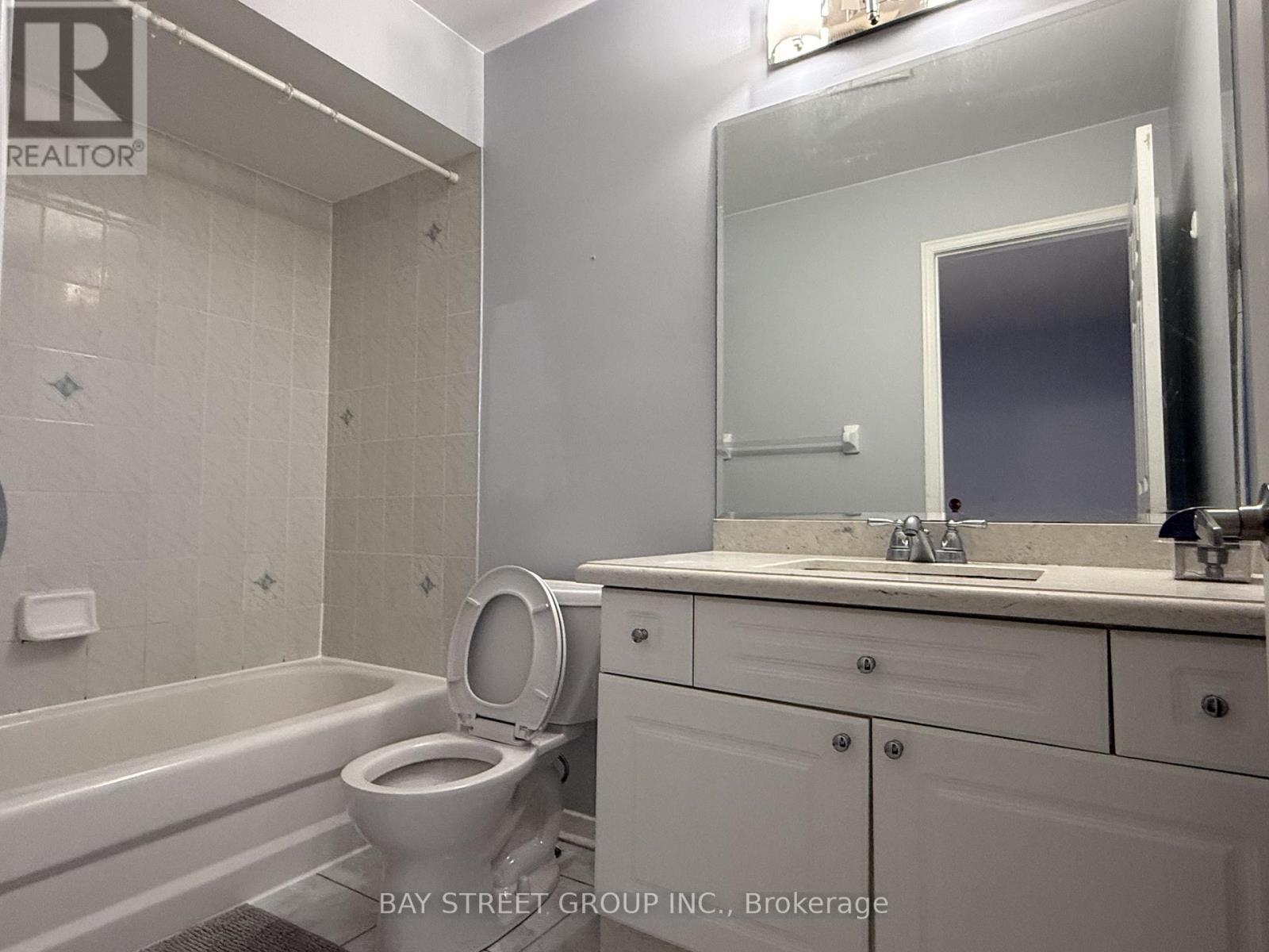 127 Galleria Parkway, Markham, Ontario  L3T 7T8 - Photo 6 - N12480767