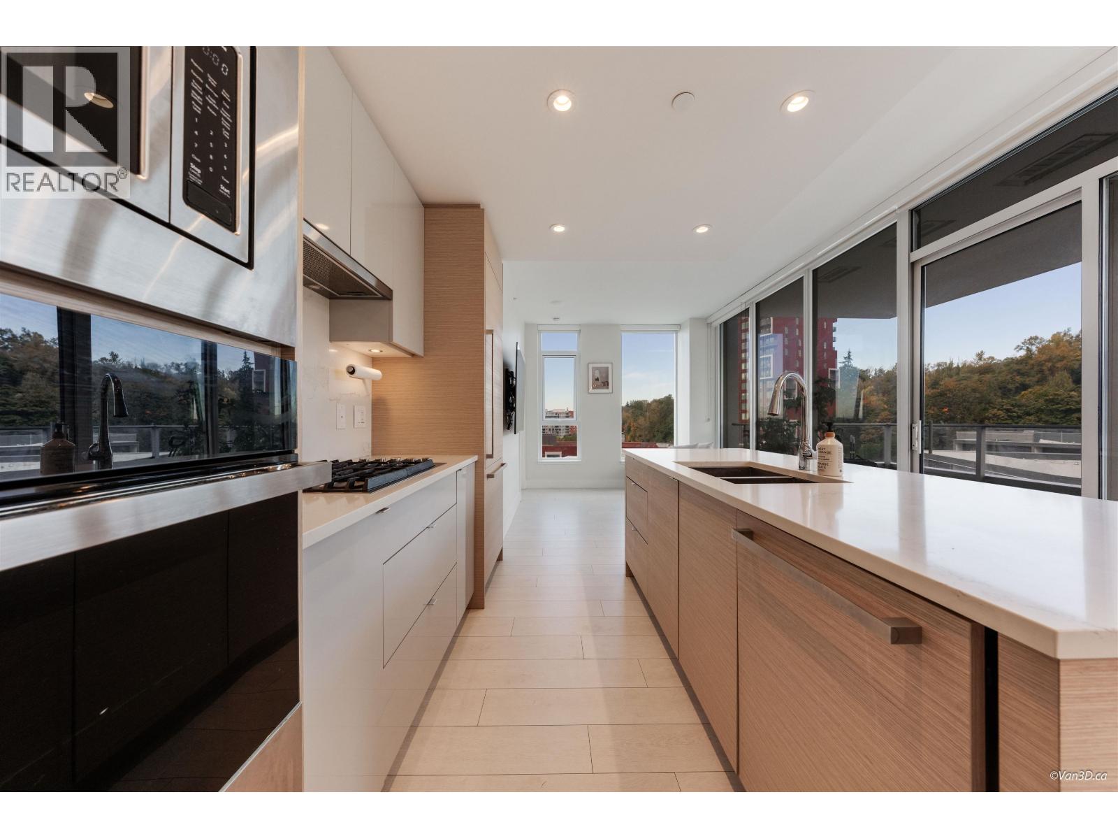906 3438 Sawmill Crescent, Vancouver, British Columbia  V5S 0E3 - Photo 14 - R3061508