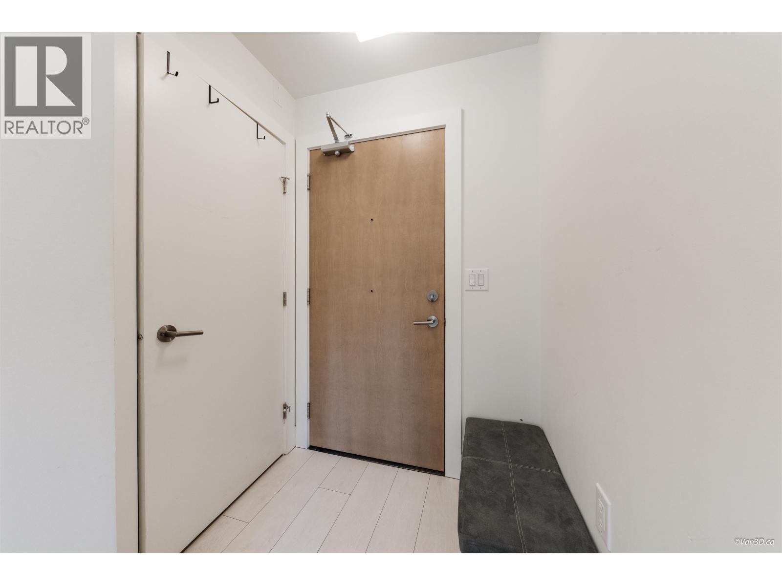 906 3438 Sawmill Crescent, Vancouver, British Columbia  V5S 0E3 - Photo 4 - R3061508