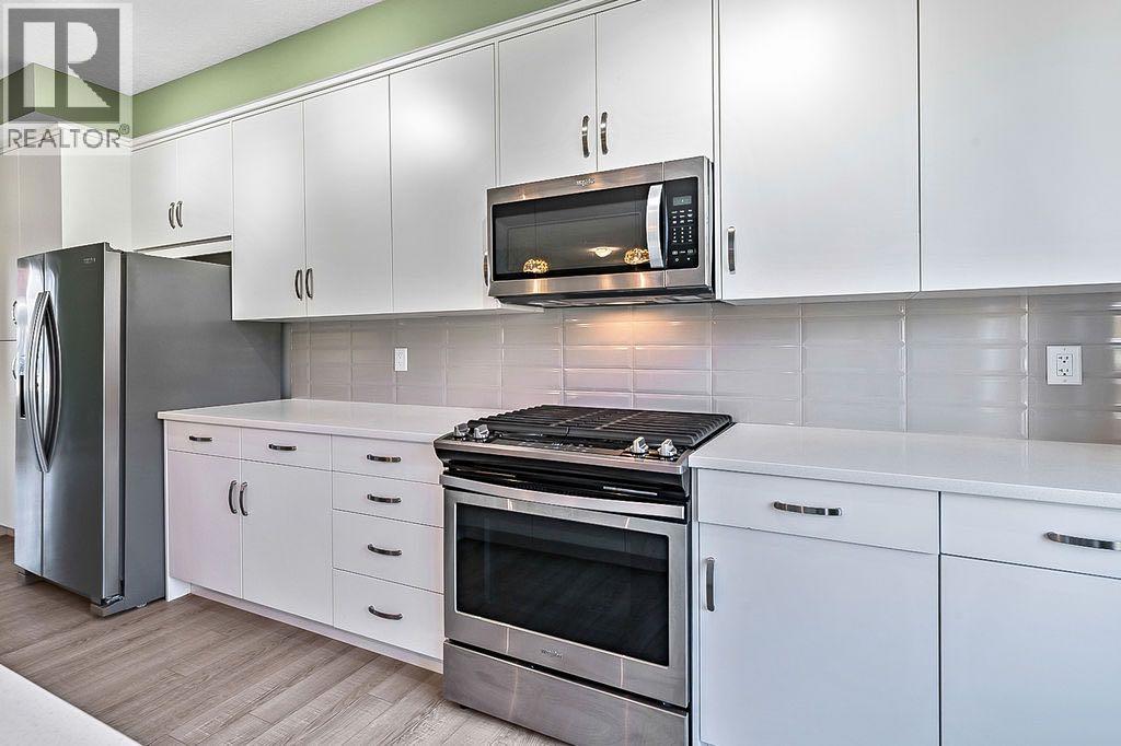 135 Shawnee Common Sw, Calgary, Alberta  T2Y 0P9 - Photo 9 - A2263974