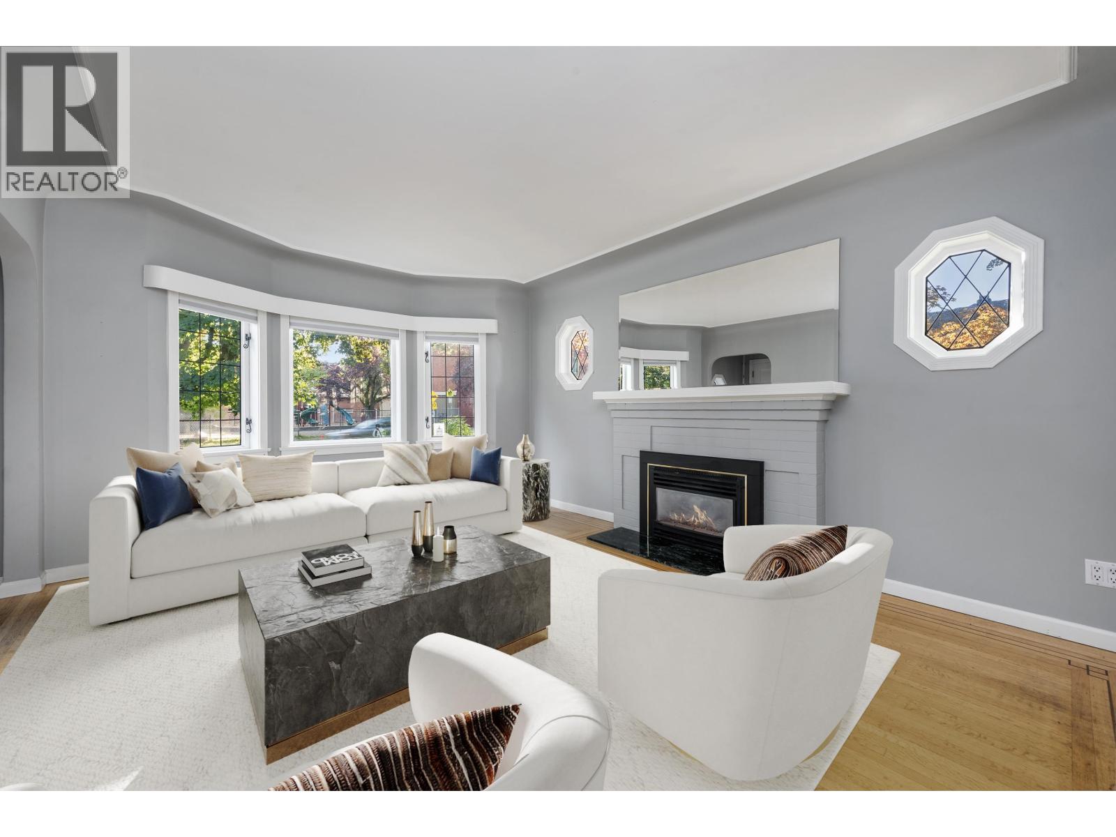 3091 Crown Street, Vancouver, British Columbia  V6R 3W4 - Photo 3 - R3057833