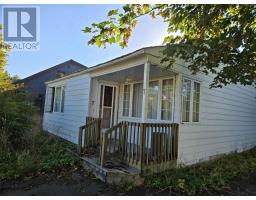 7 Whiteway Place, St. John's, Newfoundland & Labrador