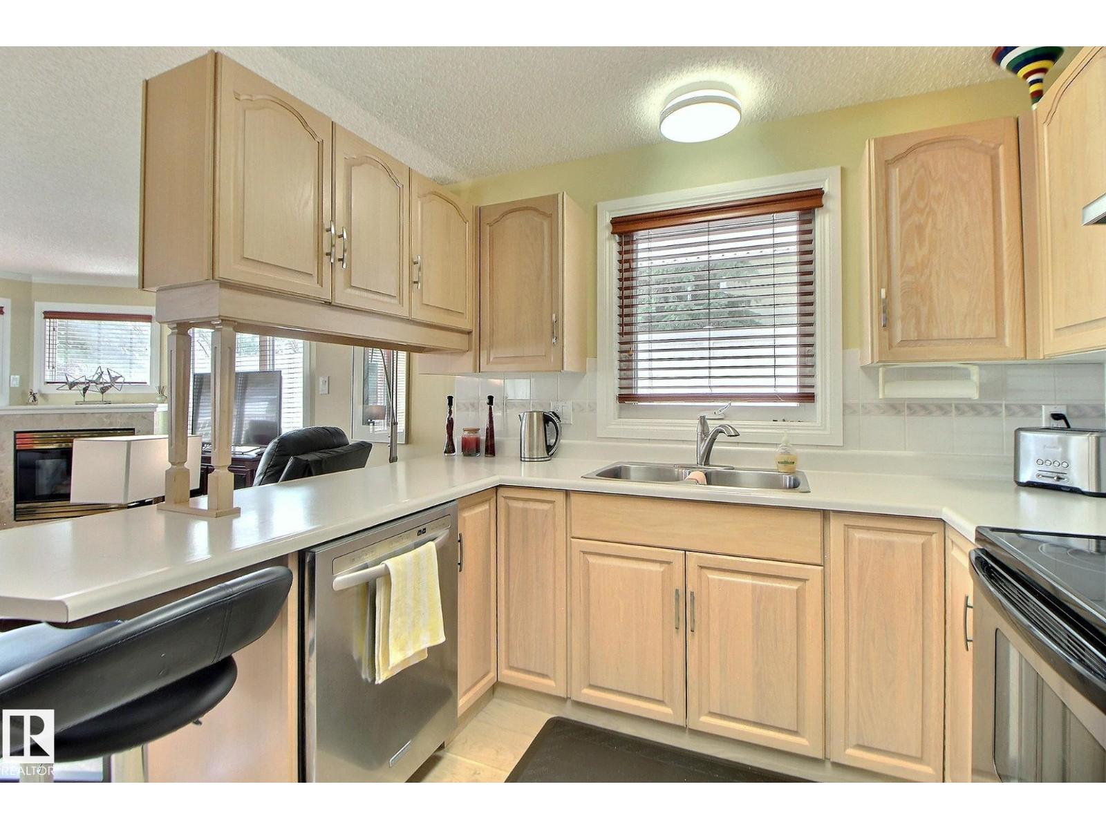 #110 10610 76 St Nw, Edmonton, Alberta  T6A 3Y9 - Photo 11 - E4463405