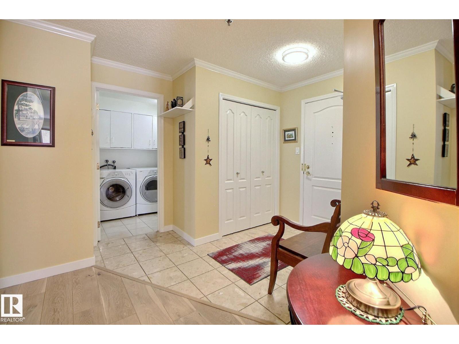 #110 10610 76 St Nw, Edmonton, Alberta  T6A 3Y9 - Photo 3 - E4463405