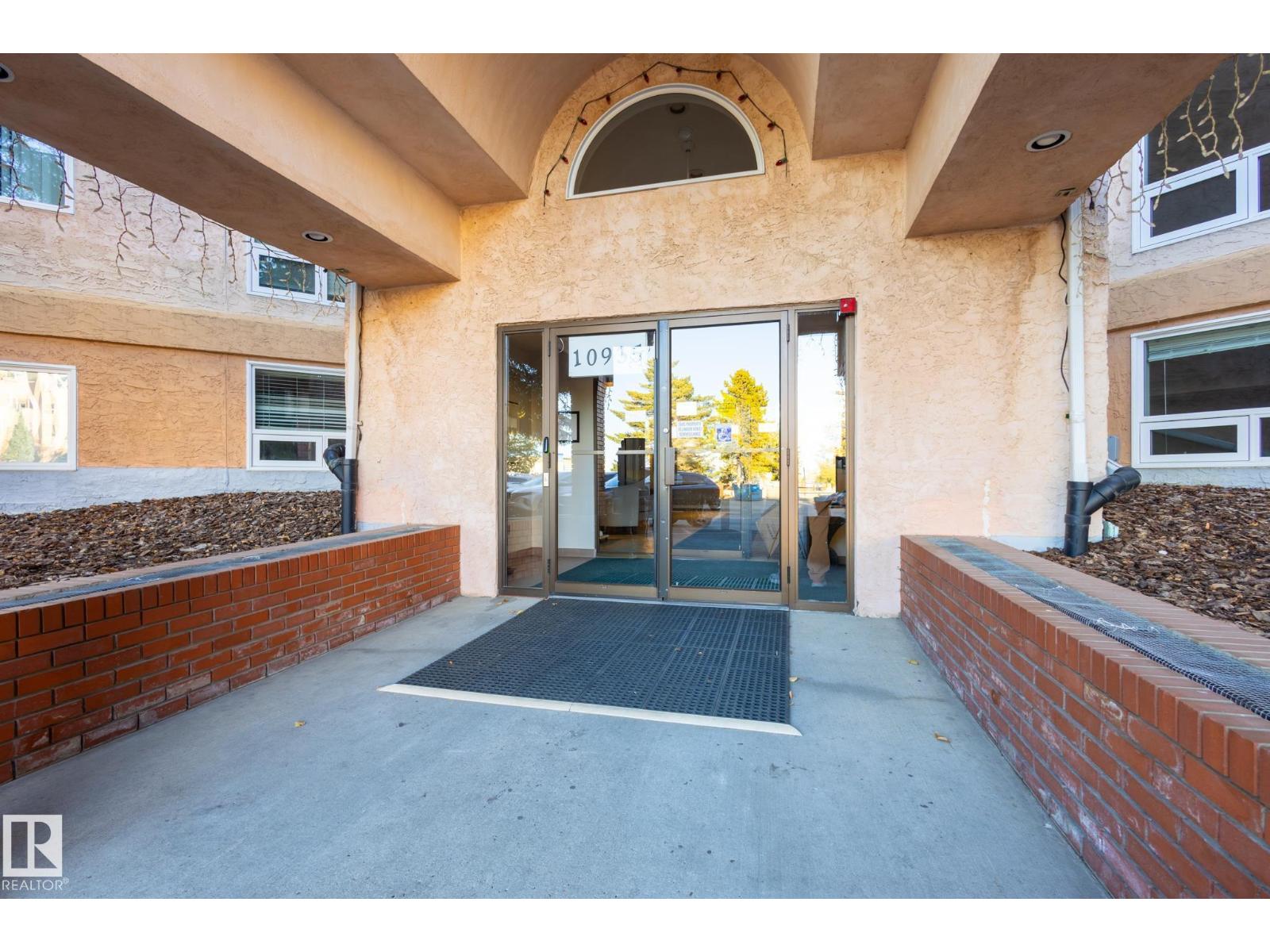 #404 10935 21 Av Nw Nw, Edmonton, Alberta  T6J 6R3 - Photo 2 - E4463408