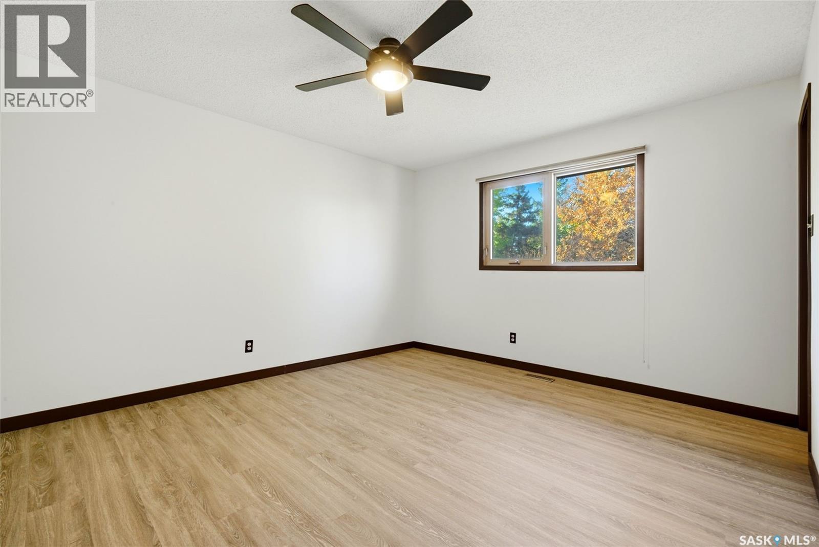2119 Elderkin Drive E, Regina, Saskatchewan  S4V 0L8 - Photo 19 - SK021682