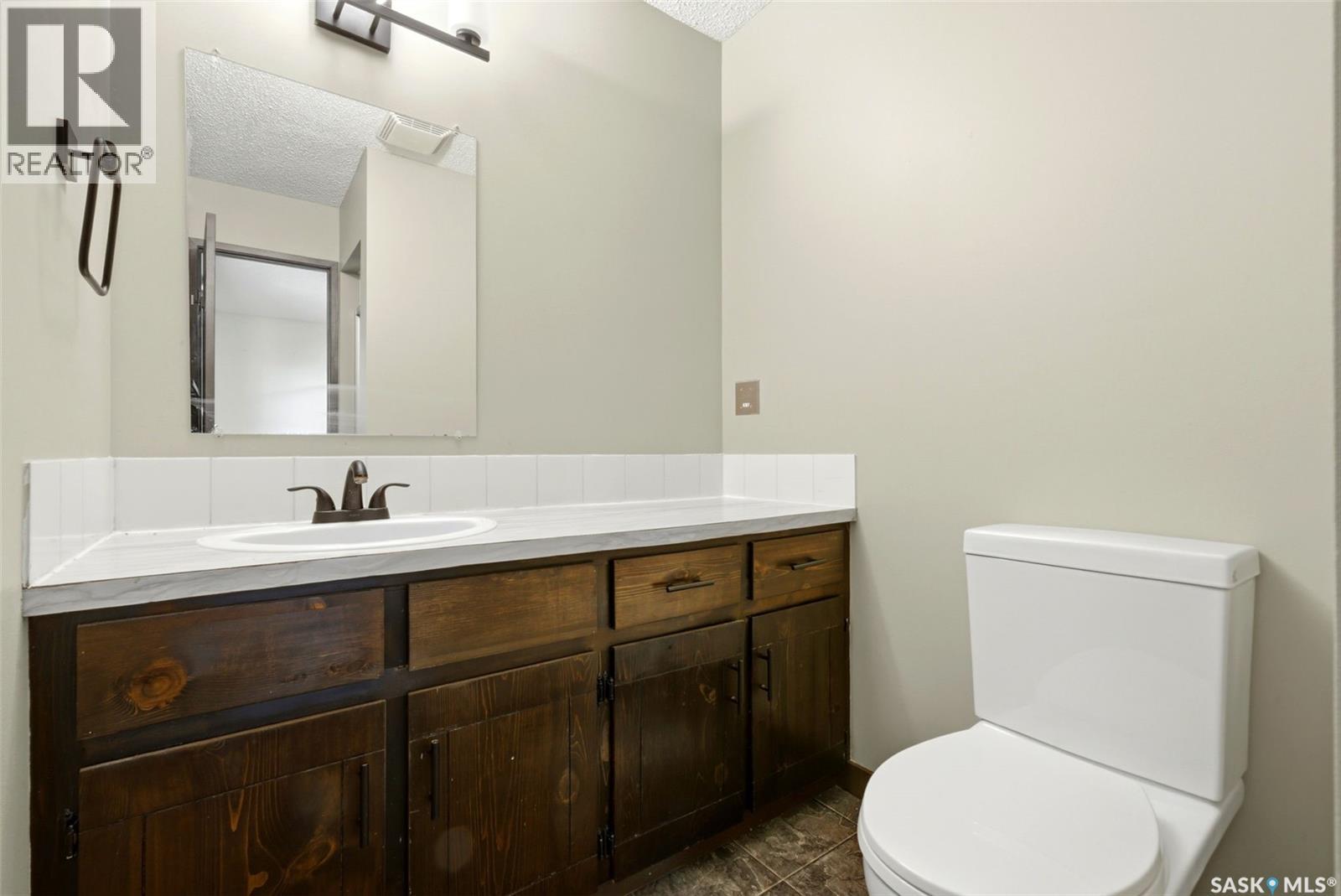 2119 Elderkin Drive E, Regina, Saskatchewan  S4V 0L8 - Photo 21 - SK021682