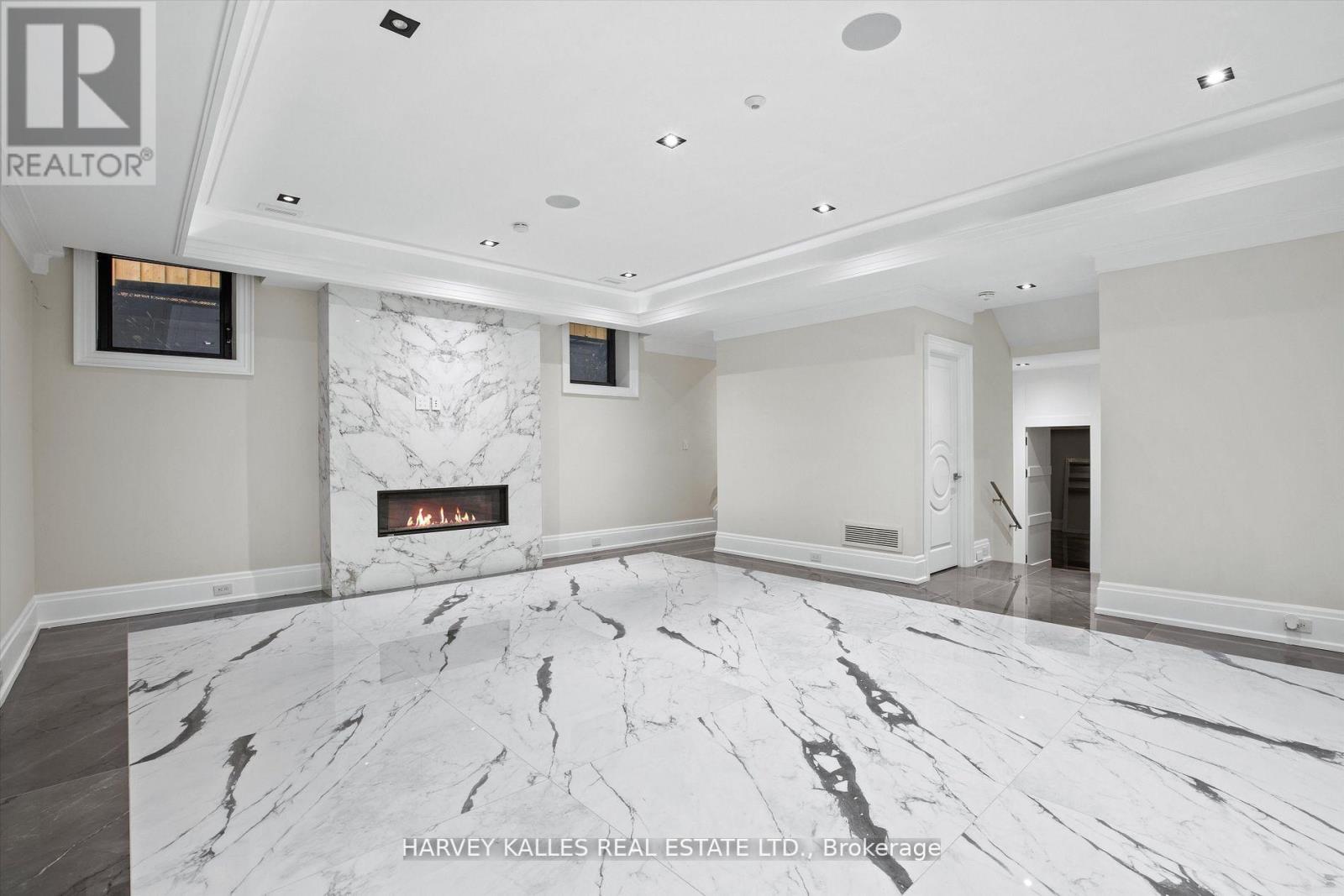 1 Silvergrove Road, Toronto, Ontario  M2L 2N5 - Photo 33 - C12481028