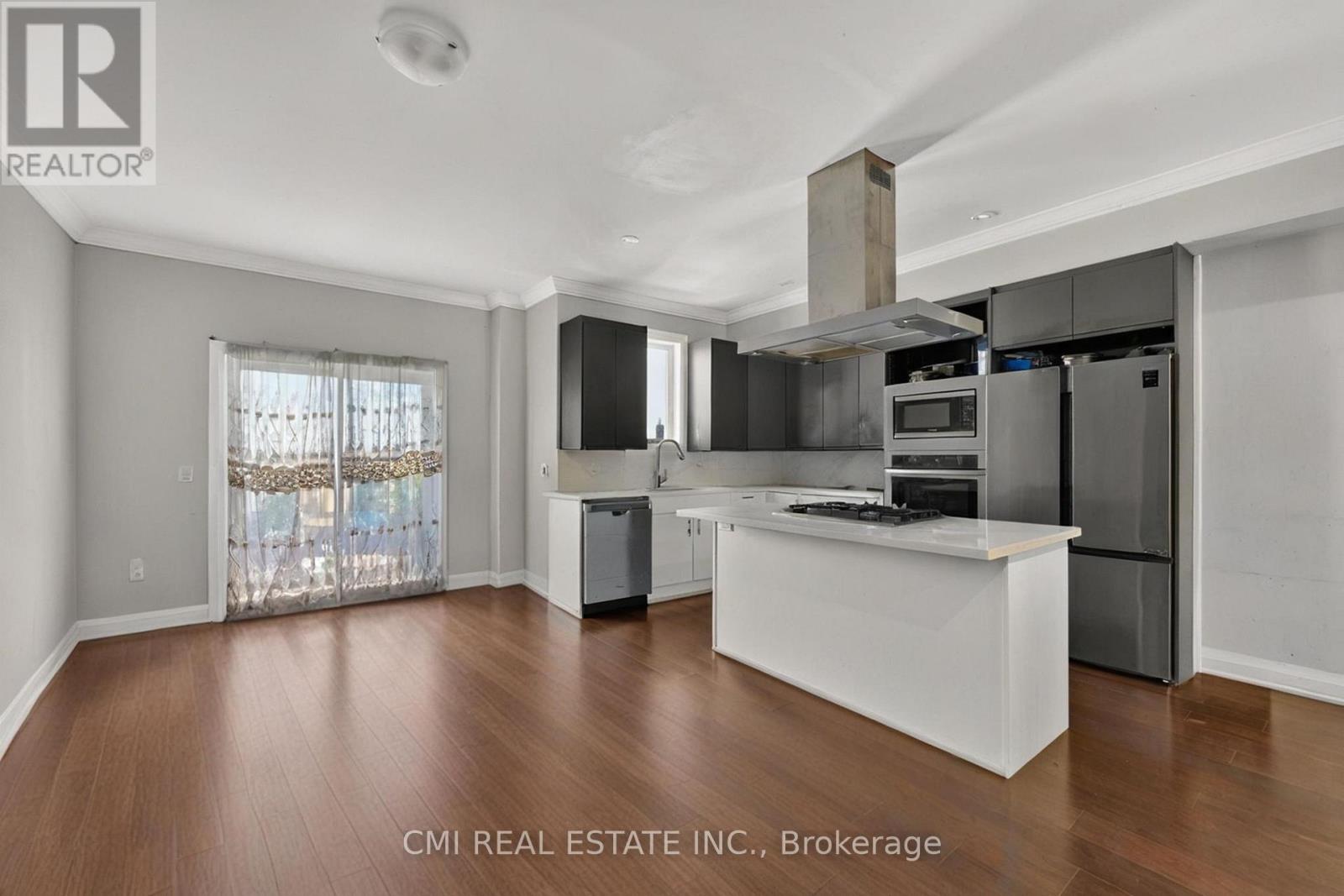 22 Jeavons Avenue, Toronto, Ontario  M1K 1S8 - Photo 12 - E12481017