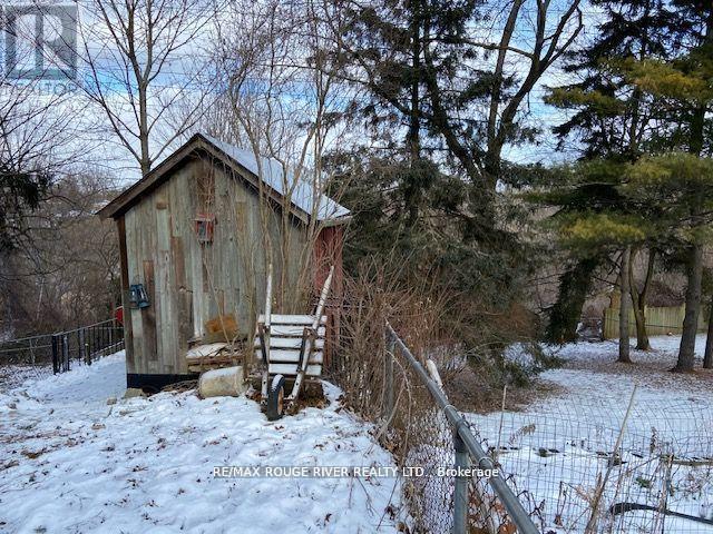 23 Westlake Crescent, Toronto, Ontario  M4C 2X3 - Photo 22 - E12481048