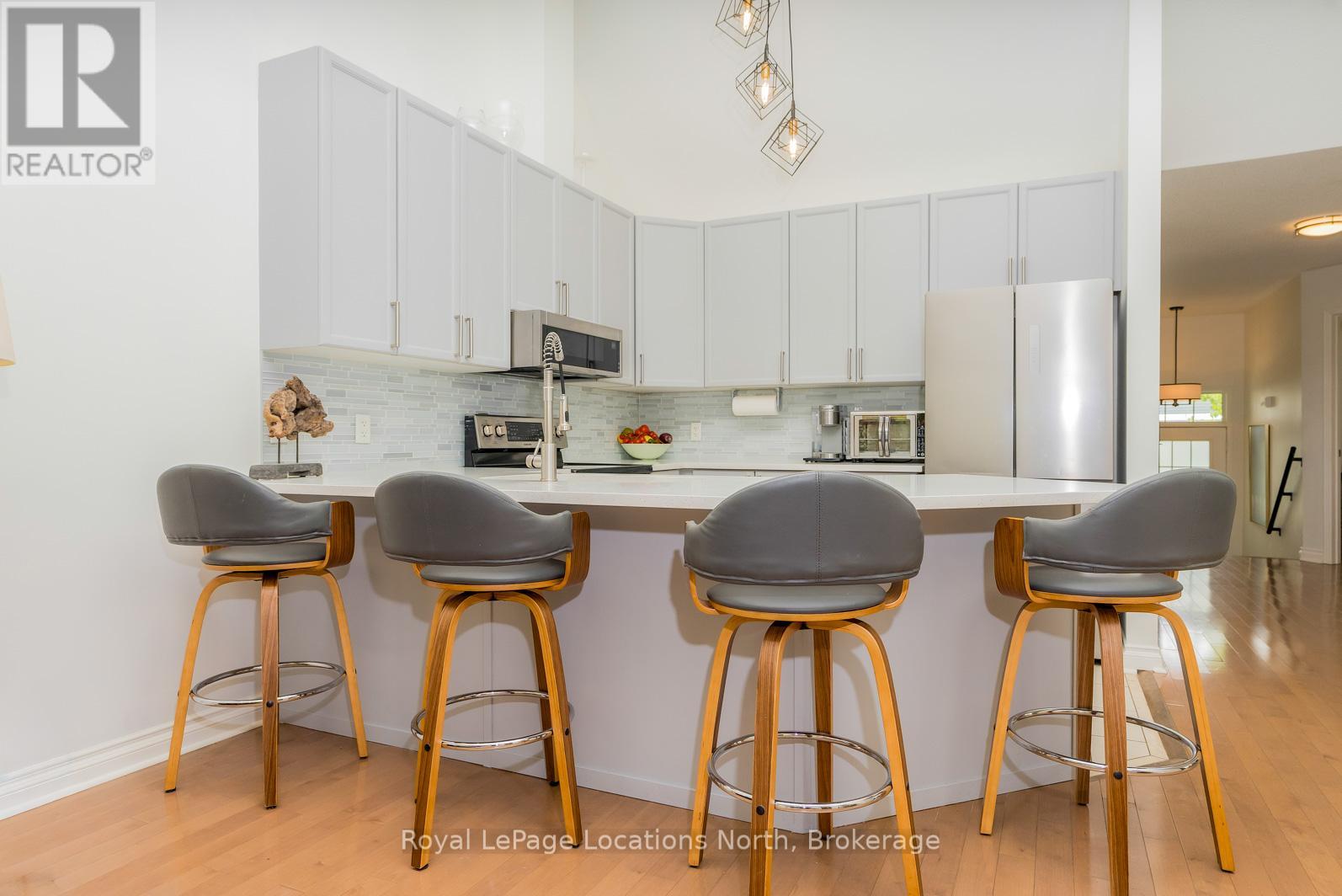 62 Green Briar Drive, Collingwood, Ontario  L9Y 5J2 - Photo 7 - S12481119