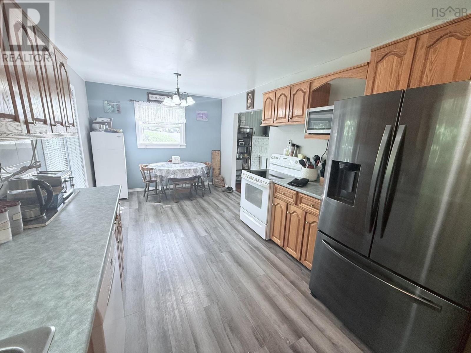 111 Grandview Avenue, Trenton, Nova Scotia  B0K 1X0 - Photo 10 - 202502786