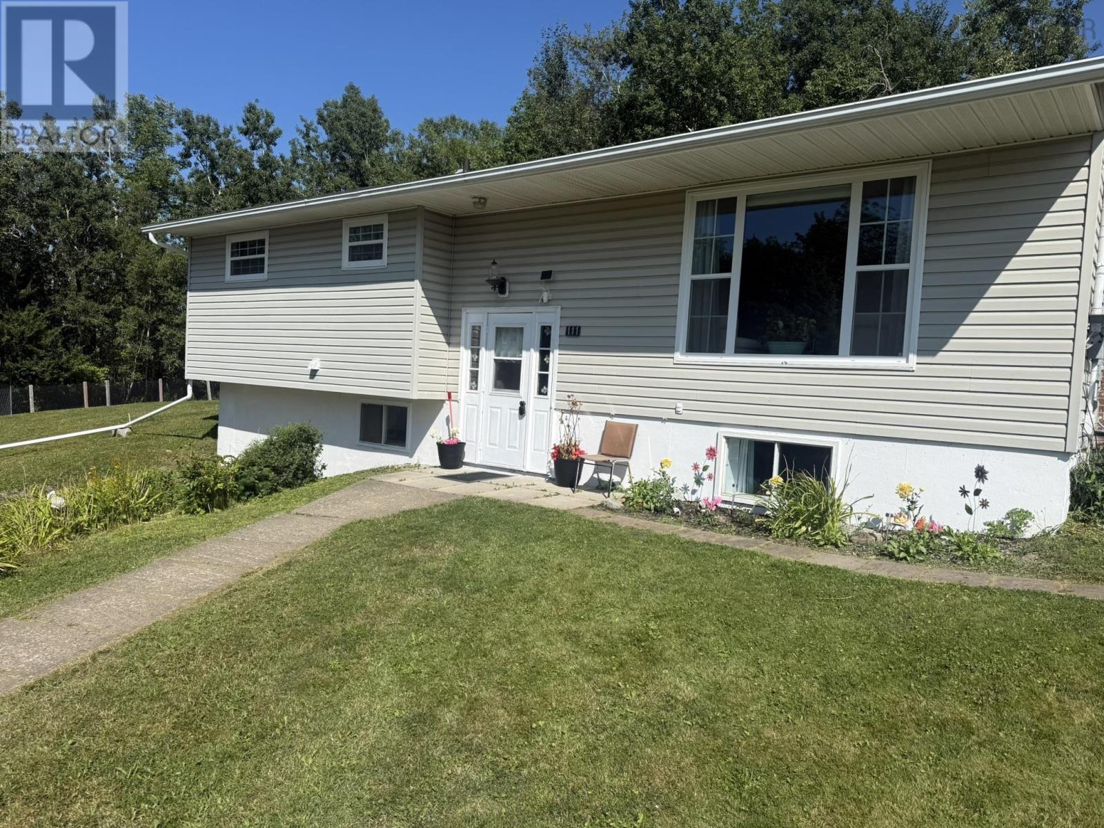 111 Grandview Avenue, Trenton, Nova Scotia  B0K 1X0 - Photo 7 - 202502786