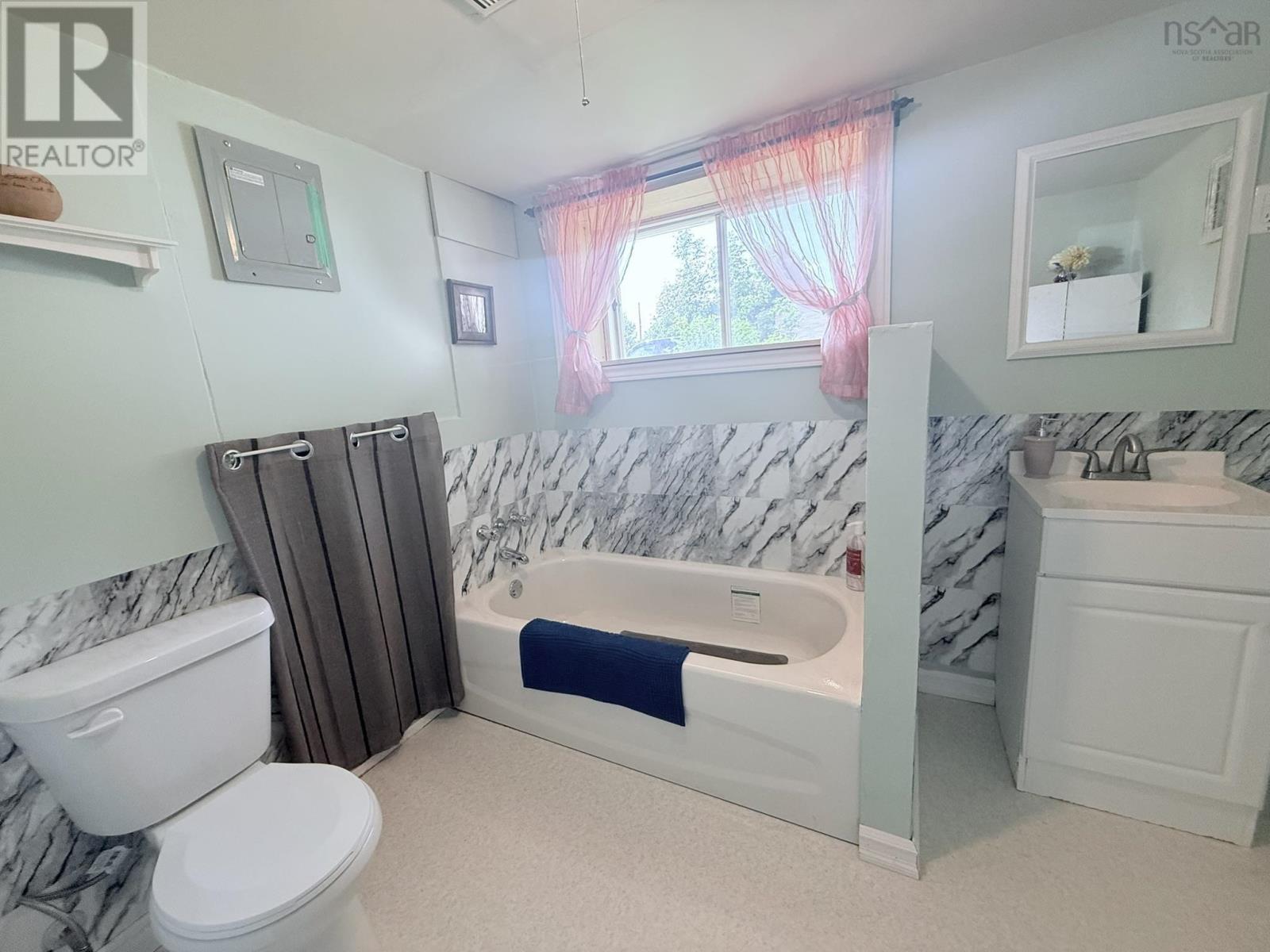 111 Grandview Avenue, Trenton, Nova Scotia  B0K 1X0 - Photo 32 - 202502786