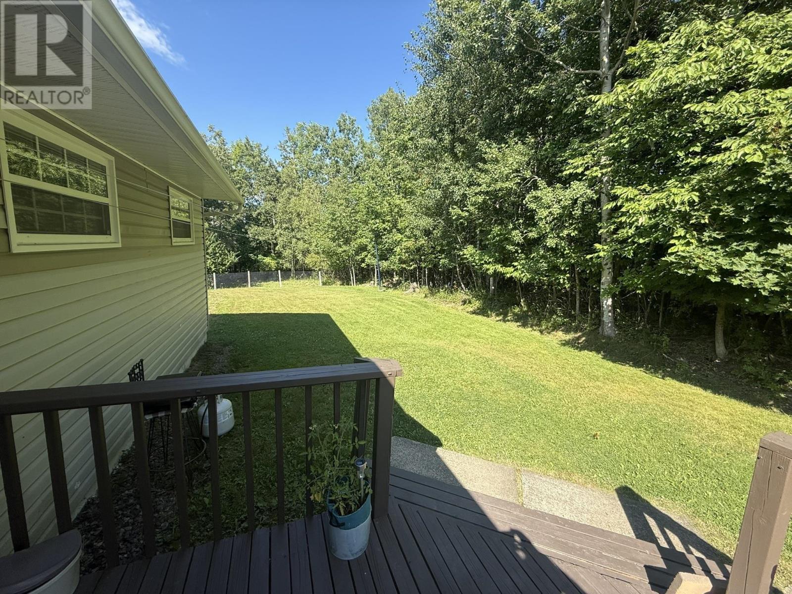 111 Grandview Avenue, Trenton, Nova Scotia  B0K 1X0 - Photo 5 - 202502786