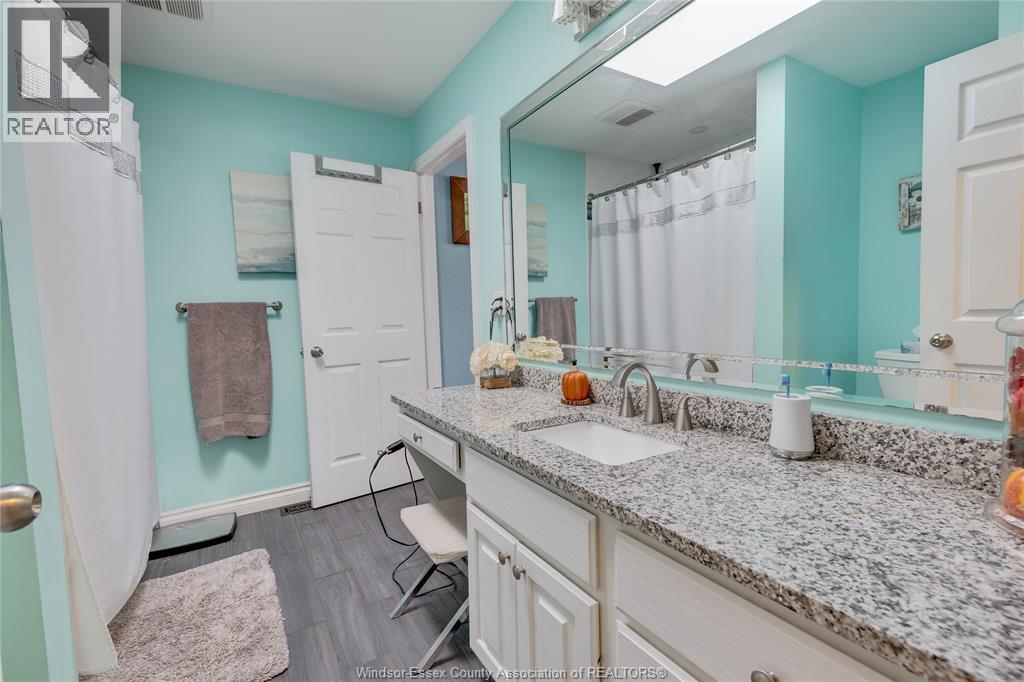 217 Beechwood Drive, Lakeshore, Ontario  N0R 1A0 - Photo 14 - 25027057