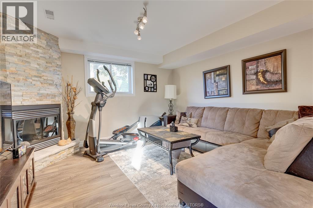 217 Beechwood Drive, Lakeshore, Ontario  N0R 1A0 - Photo 35 - 25027057