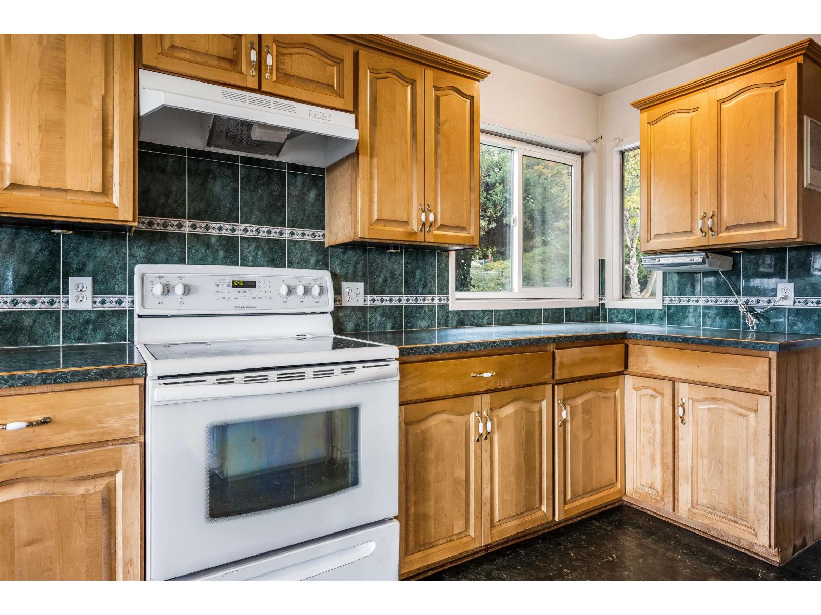 9890 Quarry Road, Little Mountain, Chilliwack, British Columbia  V2P 3M2 - Photo 5 - R3061595