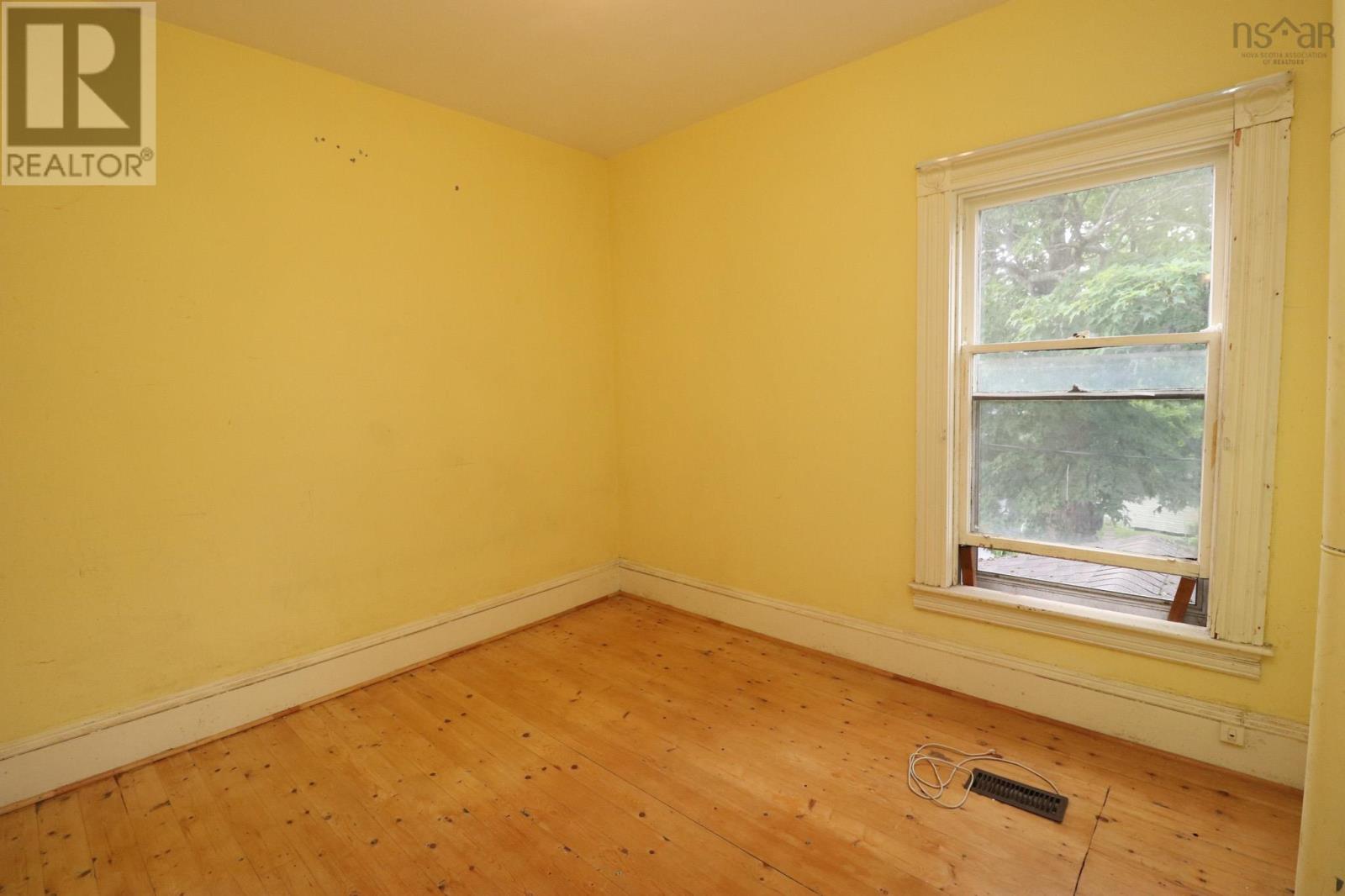 8 Lansdoon Place, Truro, Nova Scotia  B2N 2G1 - Photo 10 - 202522474