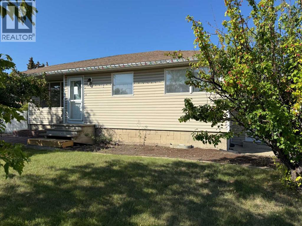 9204 100 Street, Grande Prairie, Alberta