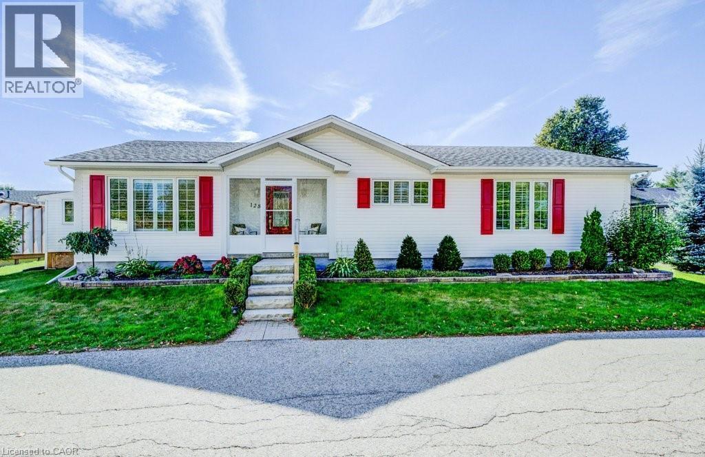 128 WESLEY Crescent, Waterloo, Ontario