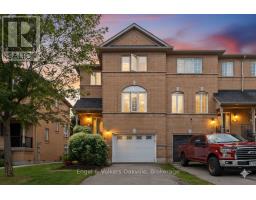 2561 GILL CRESCENT, Oakville, Ontario