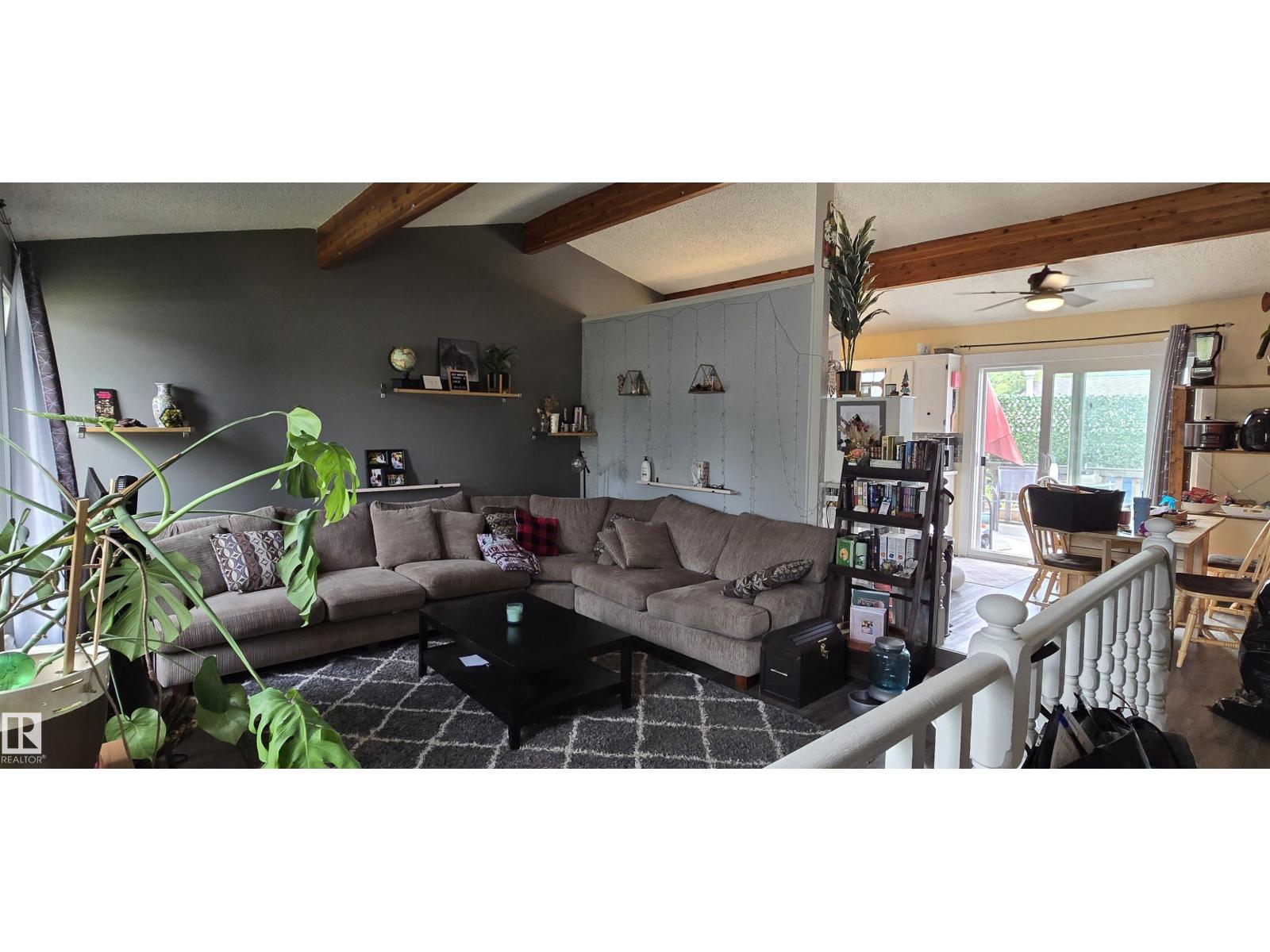 1736 61 St Nw Nw, Edmonton, Alberta  T6L 1N2 - Photo 10 - E4455568