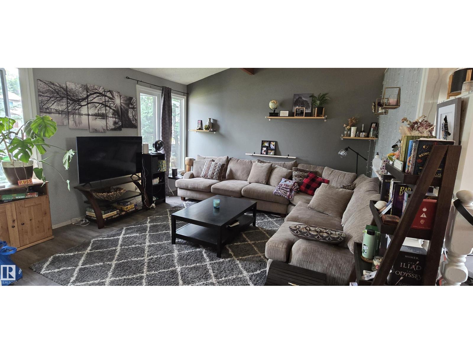 1736 61 St Nw Nw, Edmonton, Alberta  T6L 1N2 - Photo 11 - E4455568