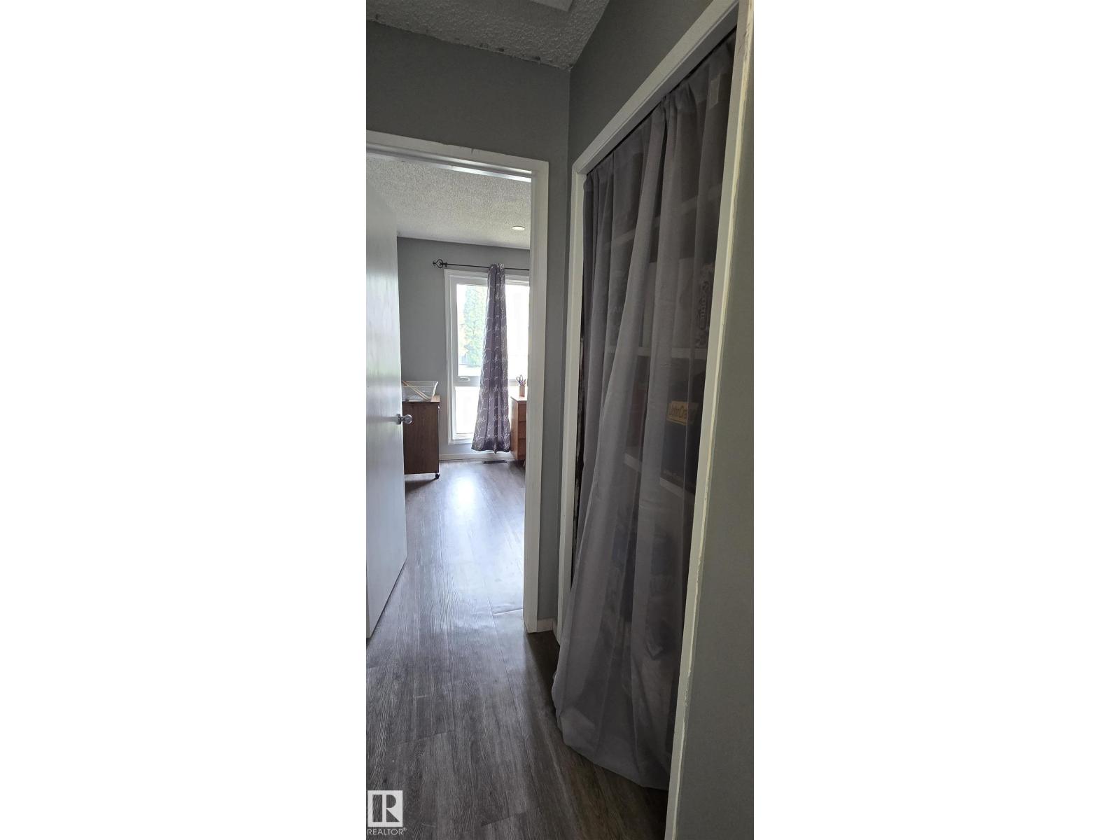 1736 61 St Nw Nw, Edmonton, Alberta  T6L 1N2 - Photo 21 - E4455568