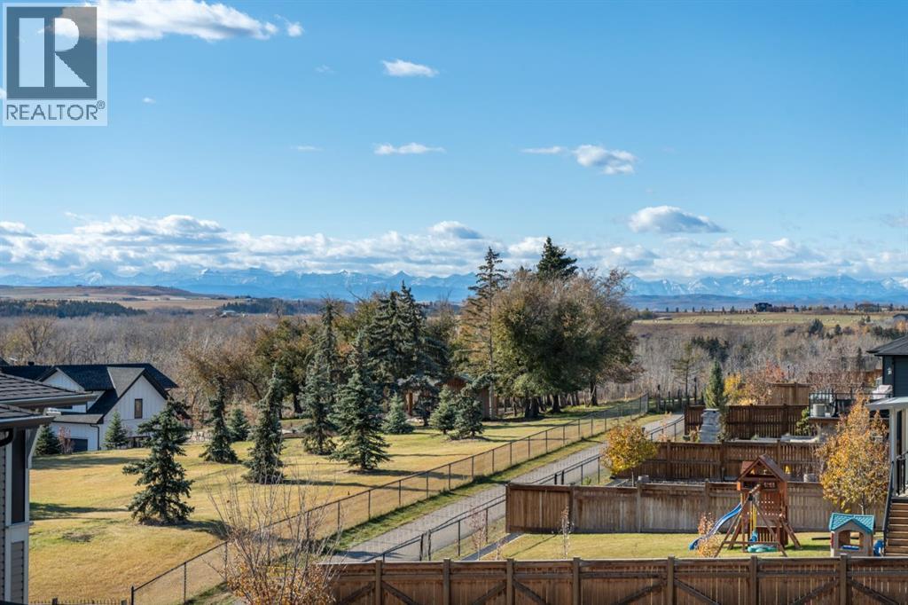 Property at 106 Mount Rae Heights image 3