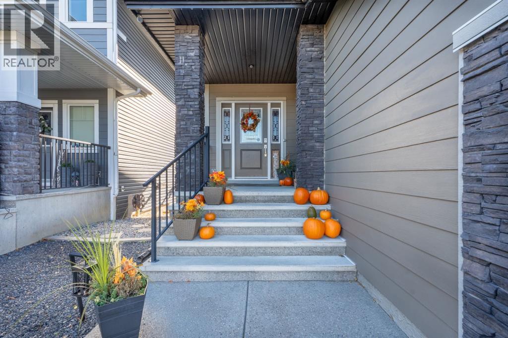 Property at 106 Mount Rae Heights image 2