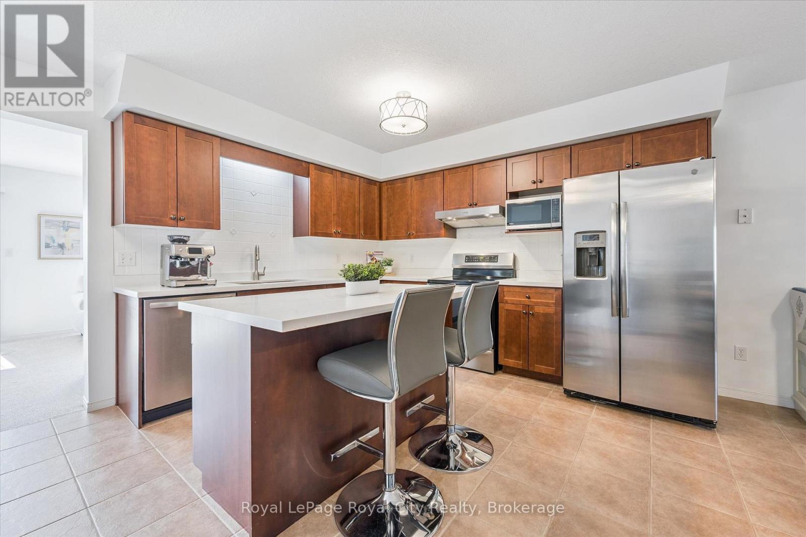 26 Hasler Crescent, Guelph, Ontario  N1L 0A2 - Photo 10 - X12481171