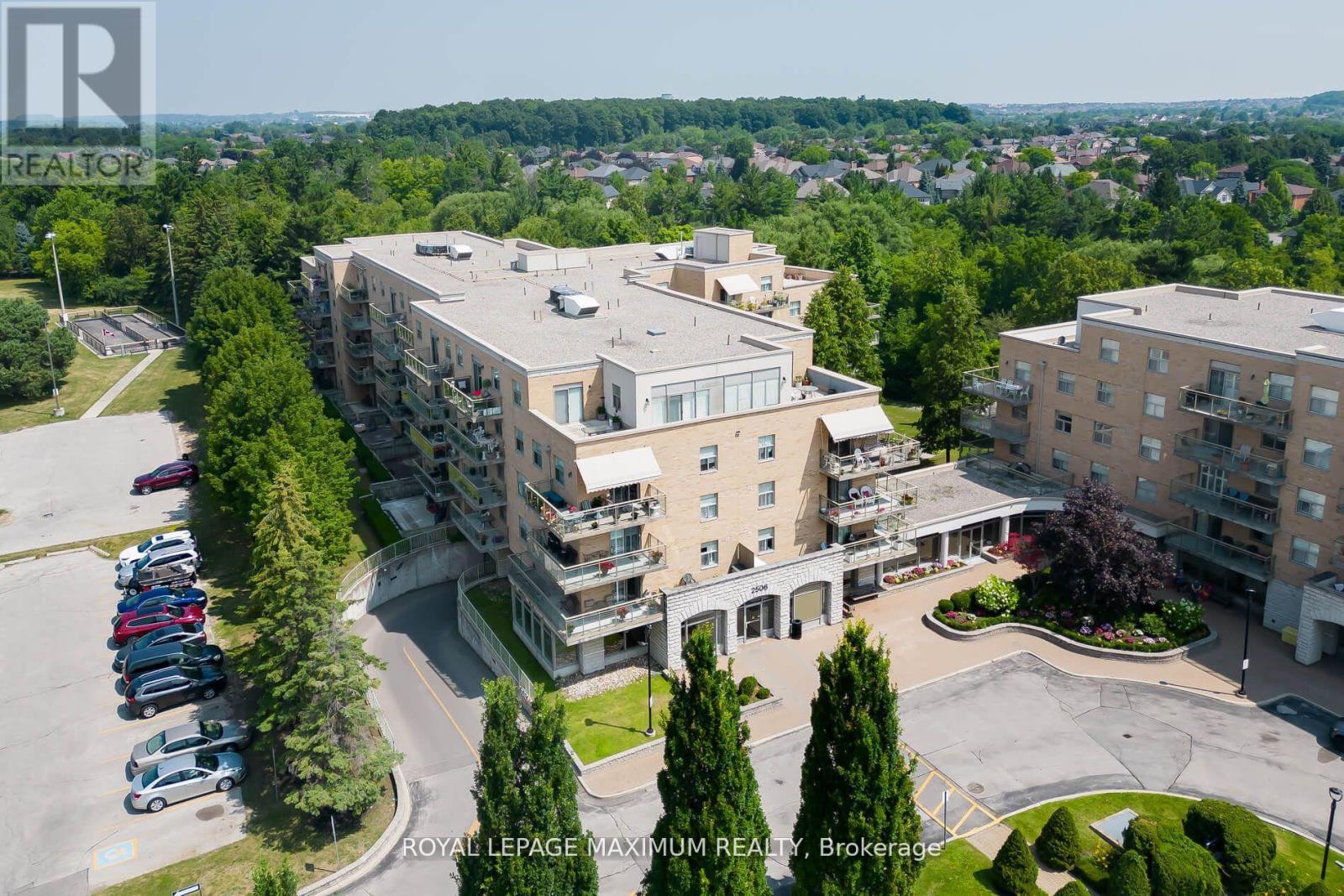 408 - 2506 RUTHERFORD ROAD, Vaughan, Ontario