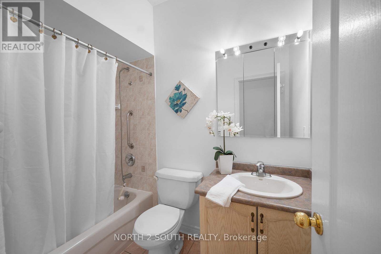 46 Silverado Trail, Vaughan, Ontario  L4H 1W3 - Photo 26 - N12481057