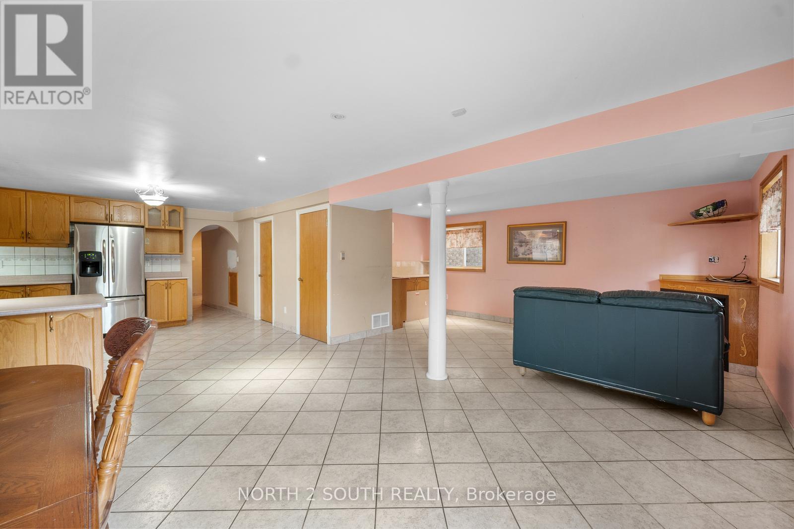 46 Silverado Trail, Vaughan, Ontario  L4H 1W3 - Photo 34 - N12481057