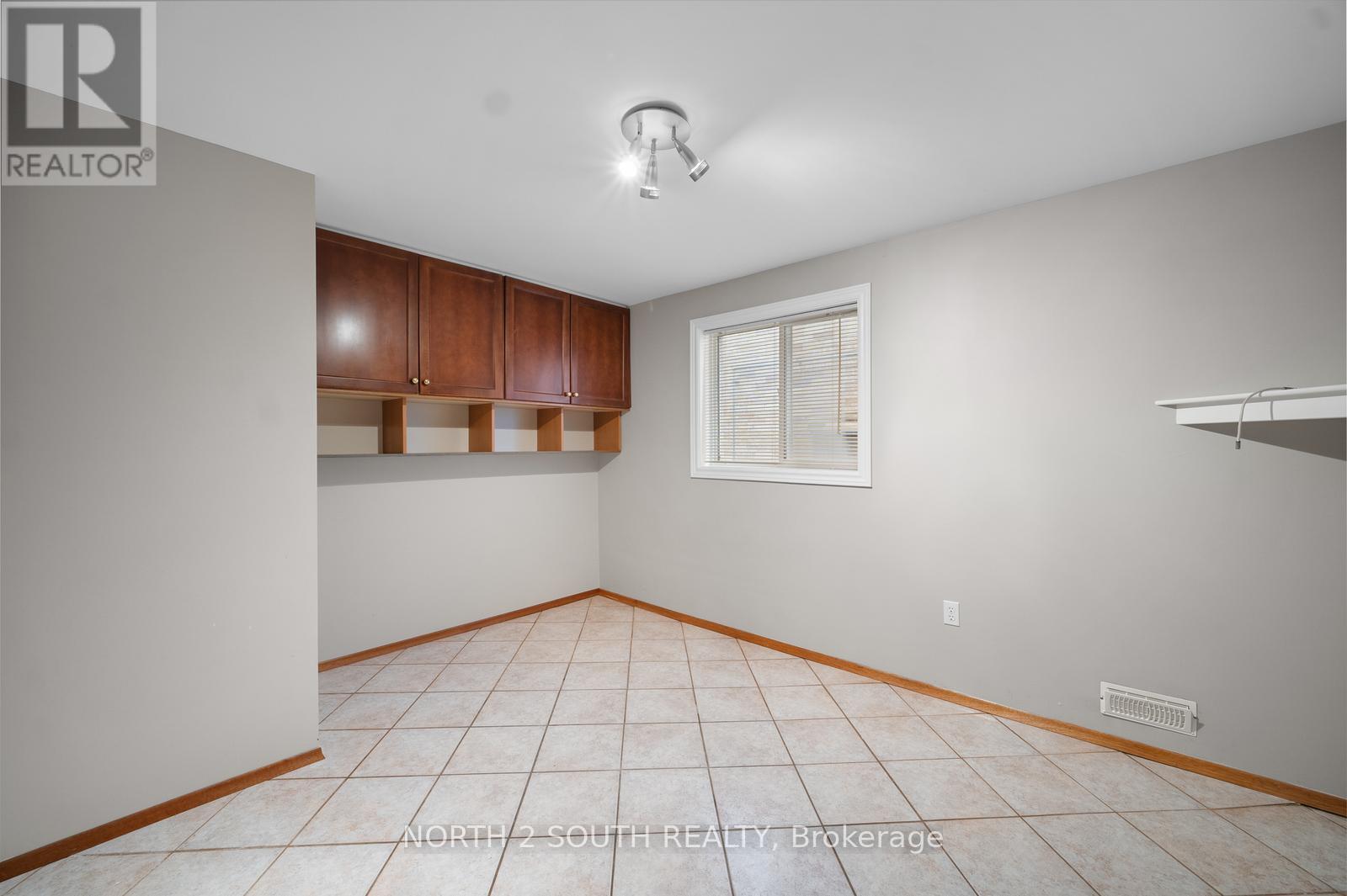 46 Silverado Trail, Vaughan, Ontario  L4H 1W3 - Photo 36 - N12481057
