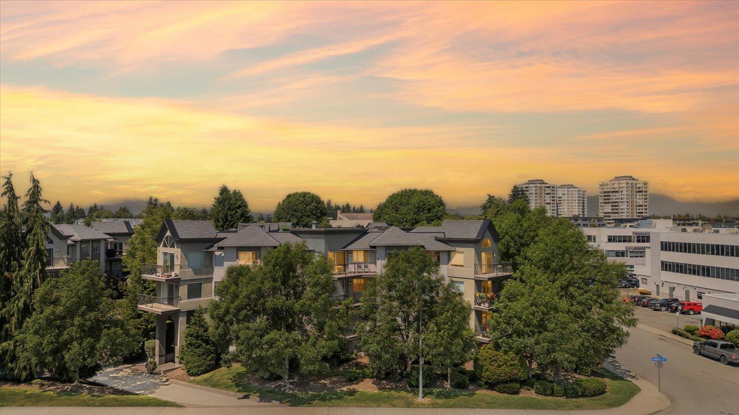 306 32725 George Ferguson Way, Abbotsford, British Columbia  V2T 5M5 - Photo 3 - R3061682