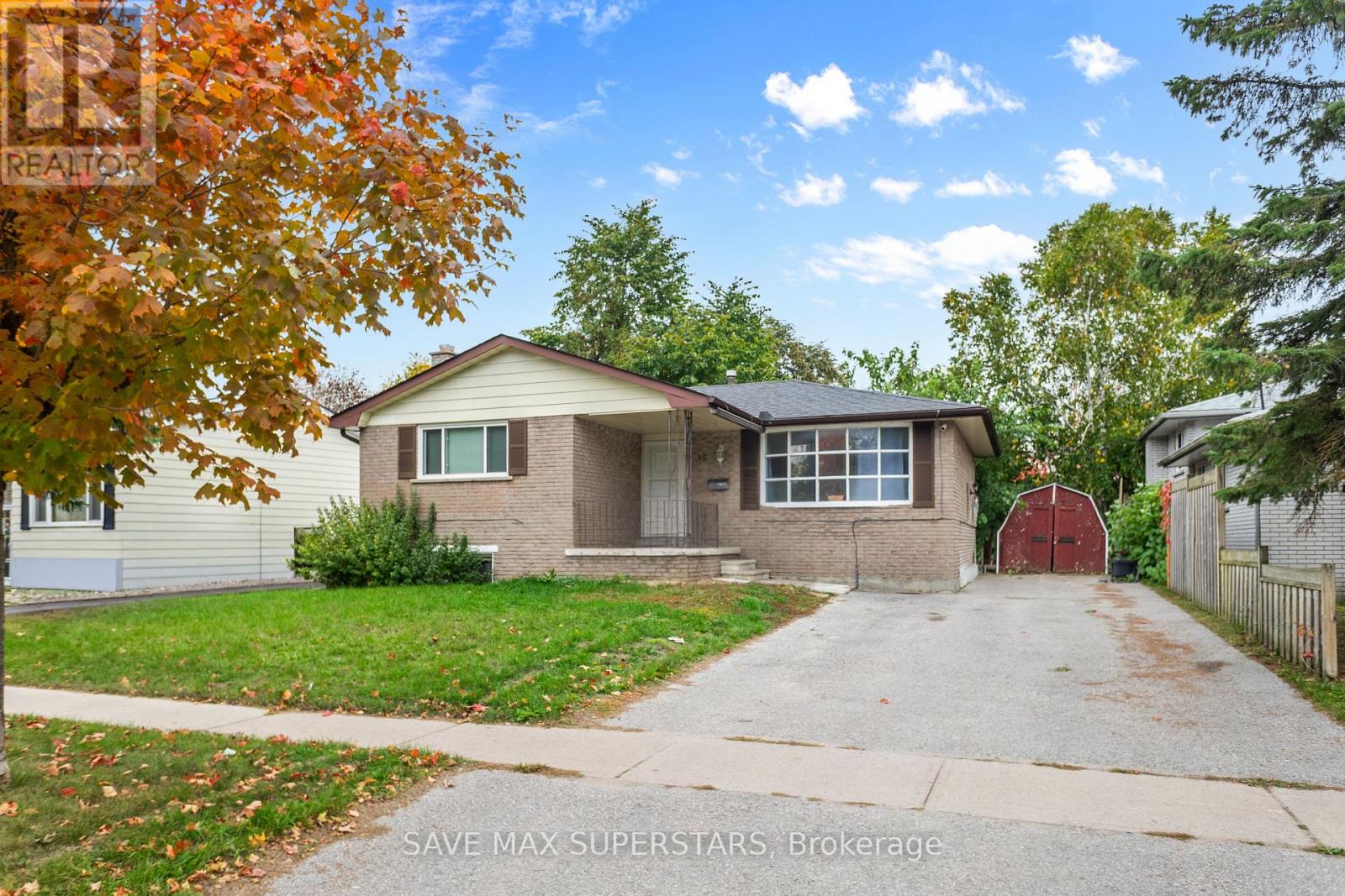 Duplex - 35 Bernick Drive, Barrie, Ontario  L4M 5C1 - Photo 2 - S12480998