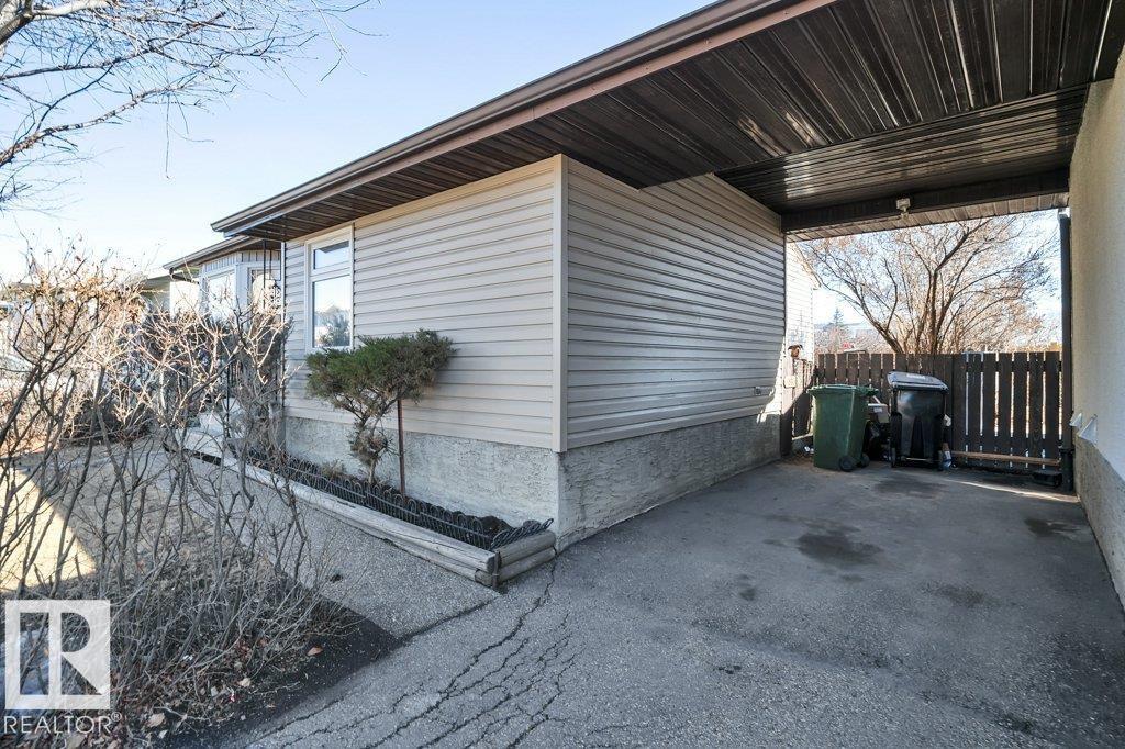 13835 114 St Nw Nw, Edmonton, Alberta  T5X 4A1 - Photo 4 - E4463409