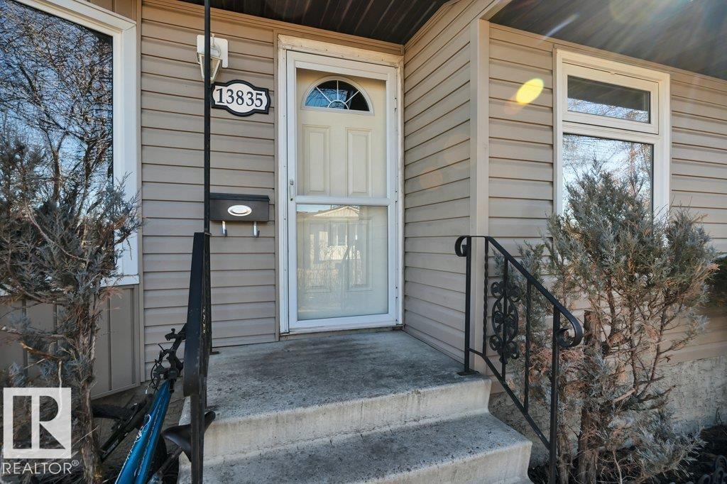 13835 114 St Nw Nw, Edmonton, Alberta  T5X 4A1 - Photo 7 - E4463409