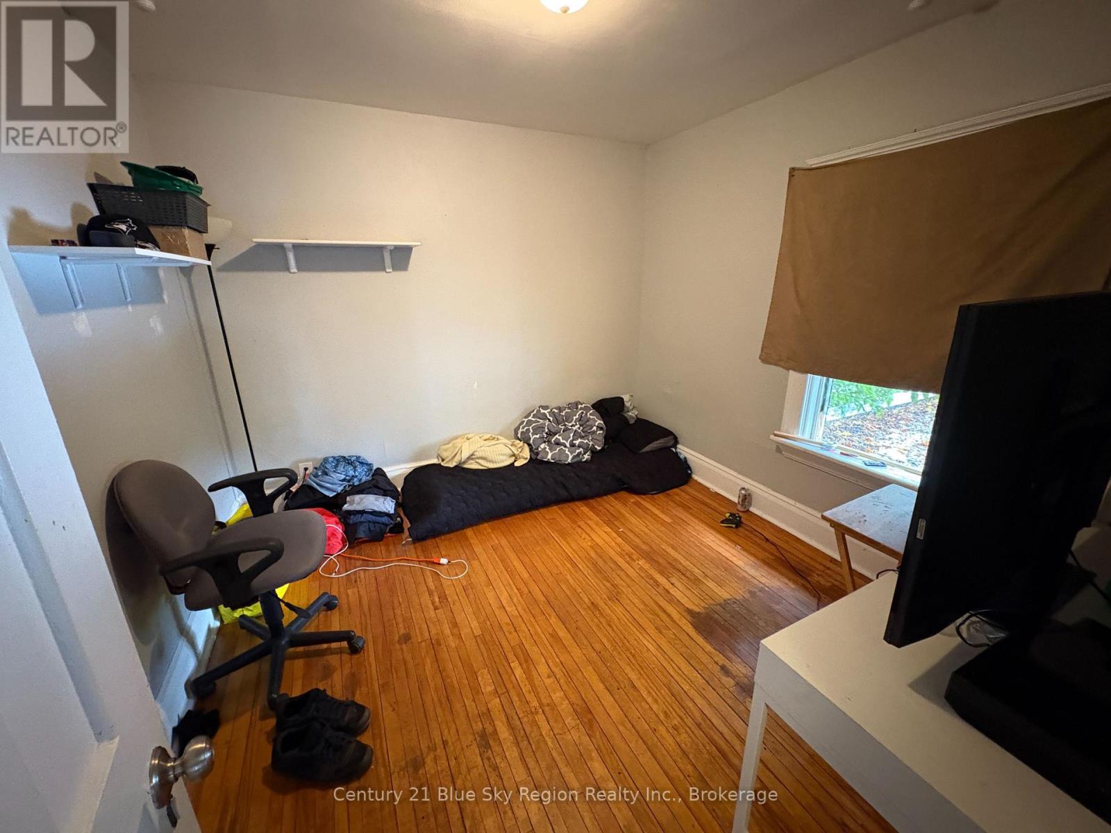 353 Regina Street, North Bay, Ontario  P1B 2J7 - Photo 10 - X12475397