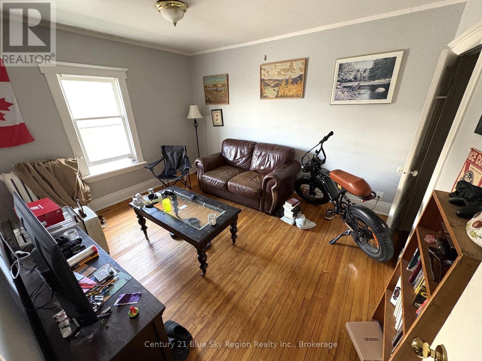 353 Regina Street, North Bay, Ontario  P1B 2J7 - Photo 7 - X12475397