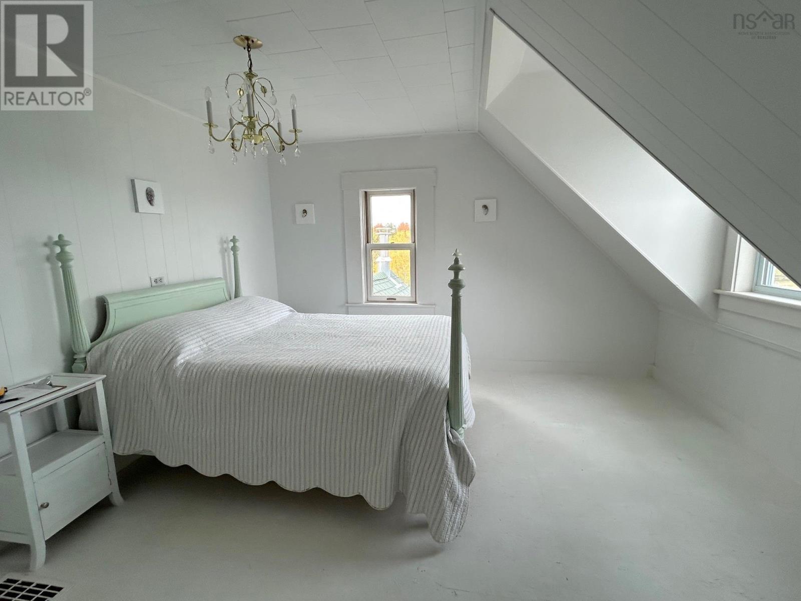 210 Martins Point Road, Martins Point, Nova Scotia  B0J 2E0 - Photo 19 - 202526285