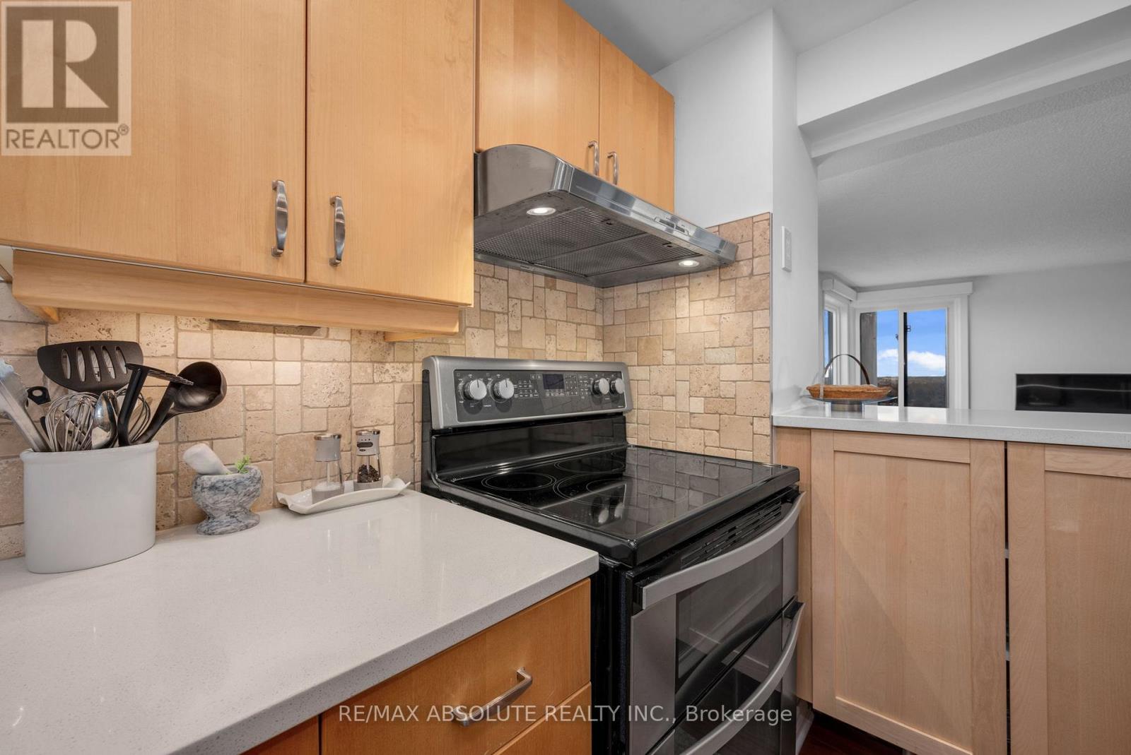 2406 - 1081 Ambleside Drive, Ottawa, Ontario  K2B 8C8 - Photo 17 - X12481157