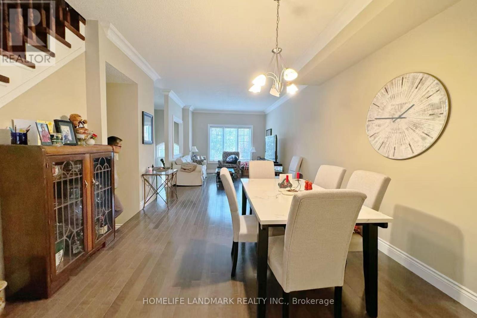 54 BLUEWATER COURT, Toronto, Ontario
