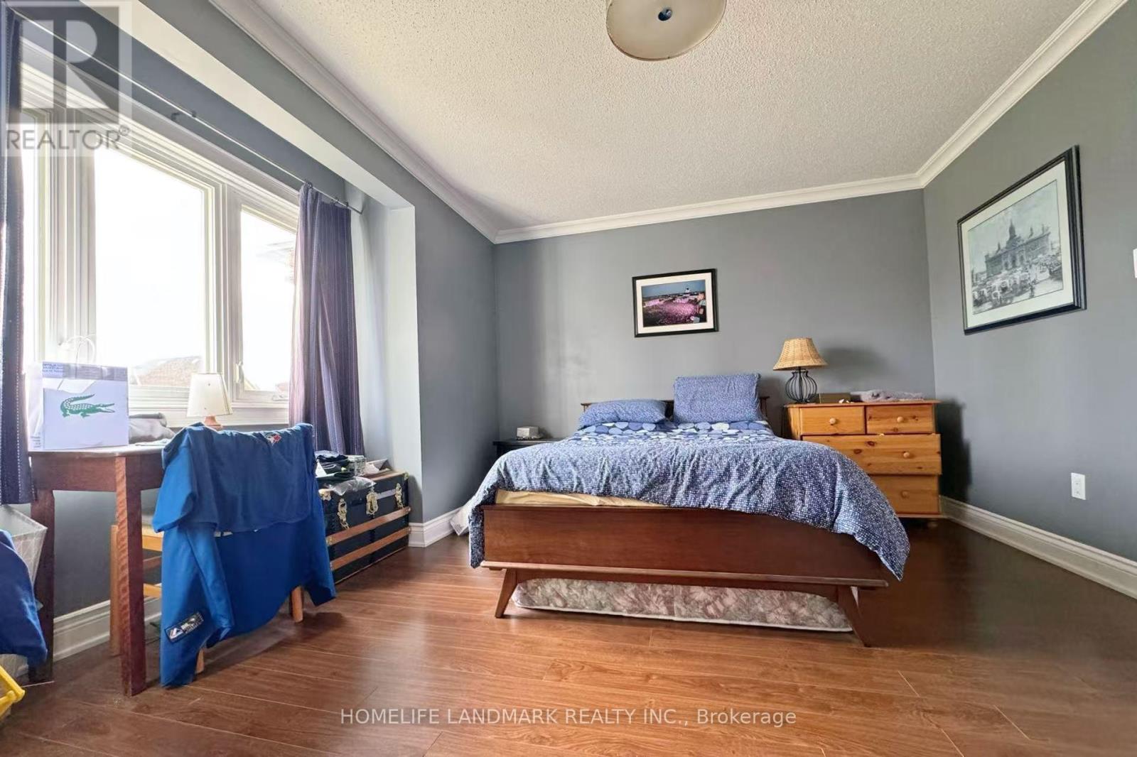 54 Bluewater Court, Toronto, Ontario  M8V 4A9 - Photo 12 - W12481005