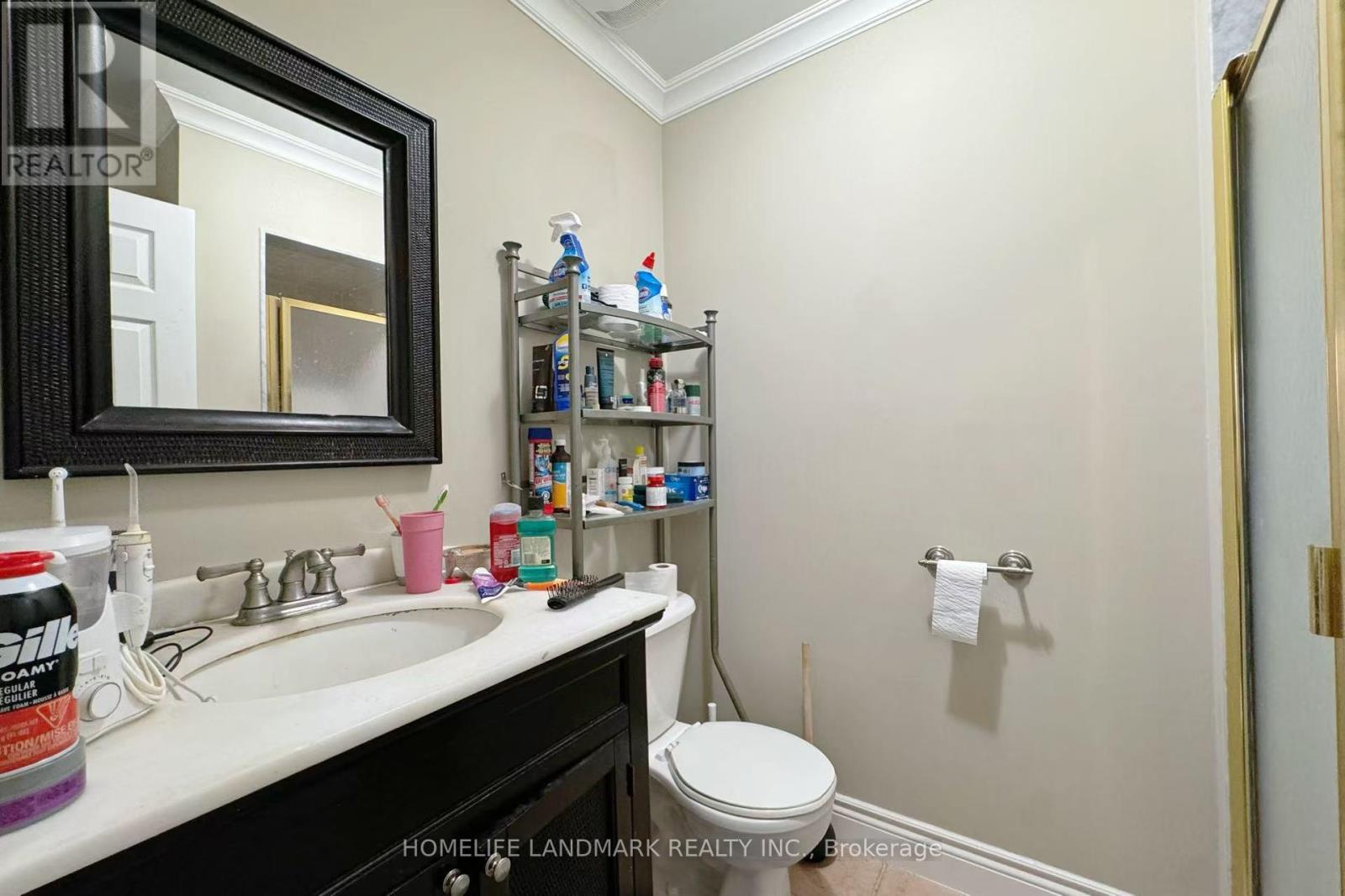 54 Bluewater Court, Toronto, Ontario  M8V 4A9 - Photo 18 - W12481005