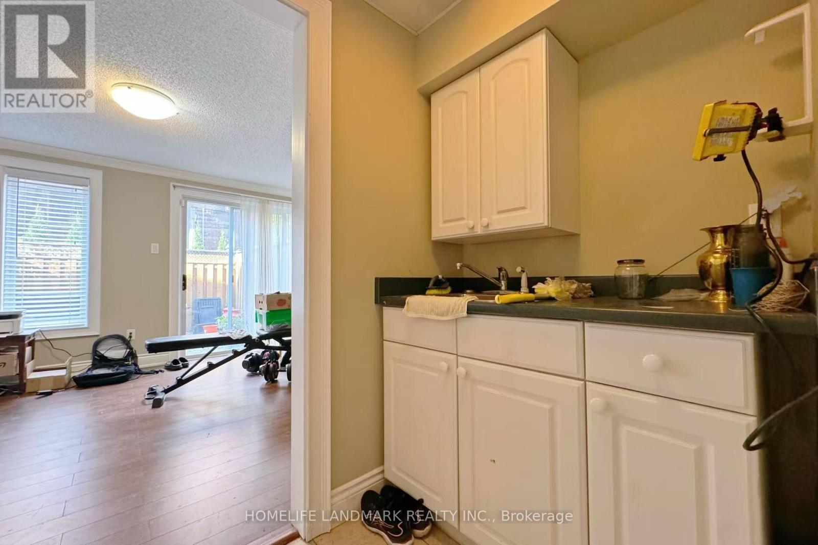 54 Bluewater Court, Toronto, Ontario  M8V 4A9 - Photo 22 - W12481005