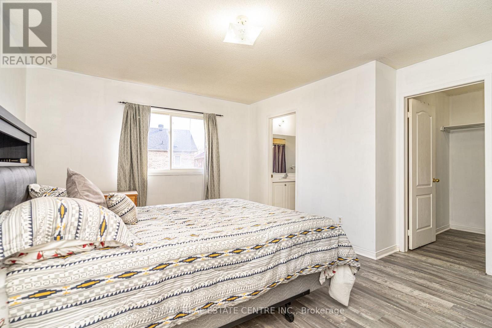43 Trumpet Valley Boulevard, Brampton, Ontario  L7A 2Z8 - Photo 21 - W12481014